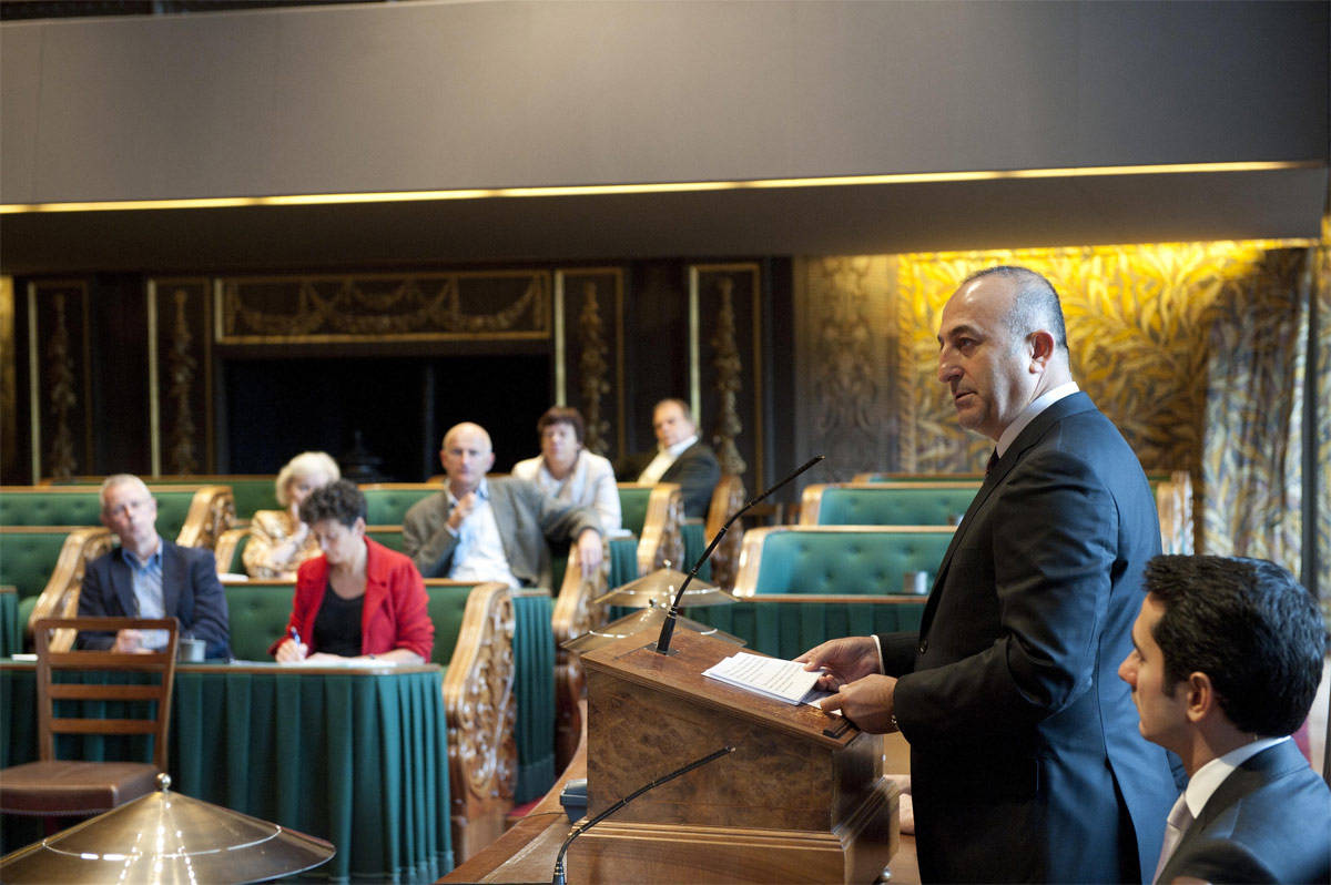 Voorzitter Parlementaire Assemblee van de Raad van Europa spreekt in Eerste Kamer