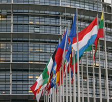 Vlaggen van de Europese lidstaten naast elkaar