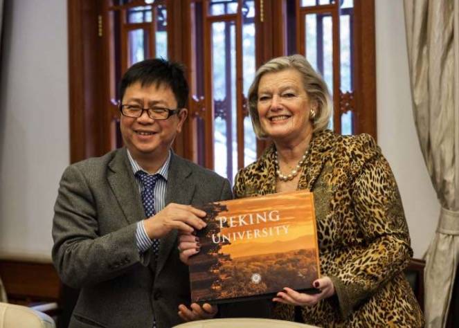 Ontmoeting met Vice President Peking University. Foto: Dong Yuehang