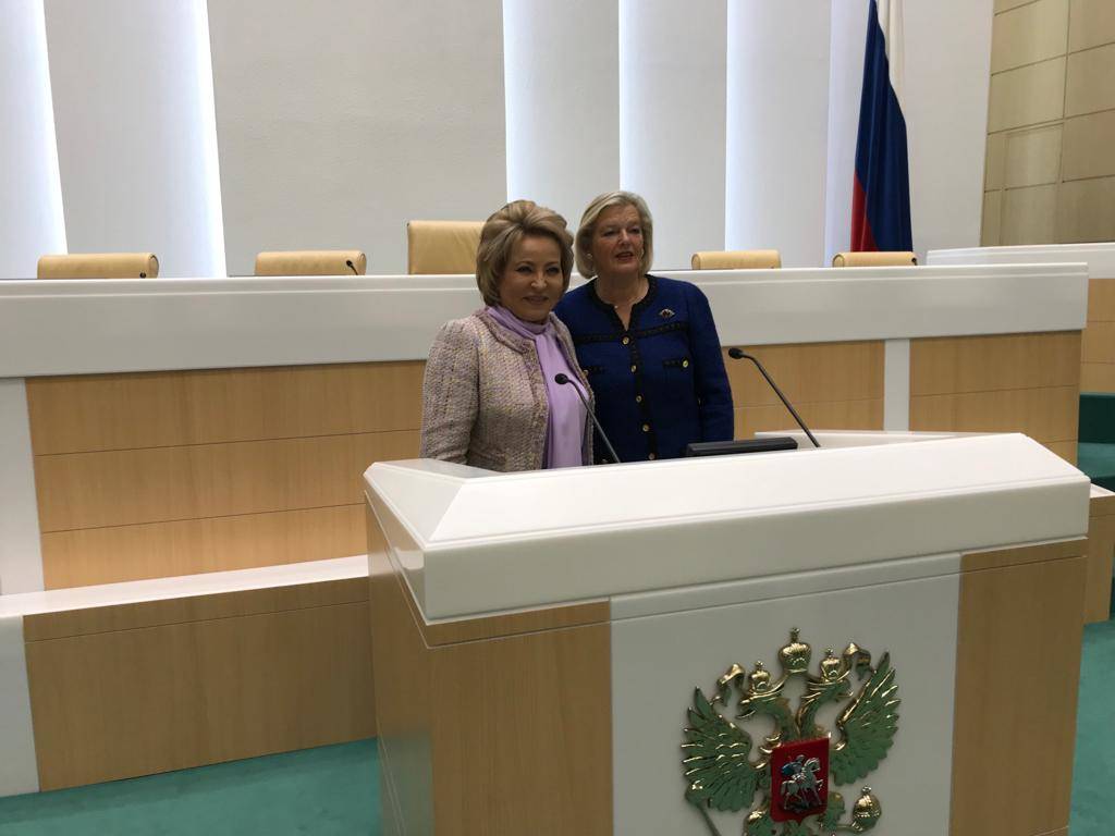 Voorzitter Eerste Kamer Ankie Broekers-Knol met Voorzitter Russische Federatieraad Valentina Matviyenko