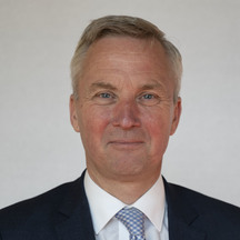 foto van Senator van der Burg (VVD)