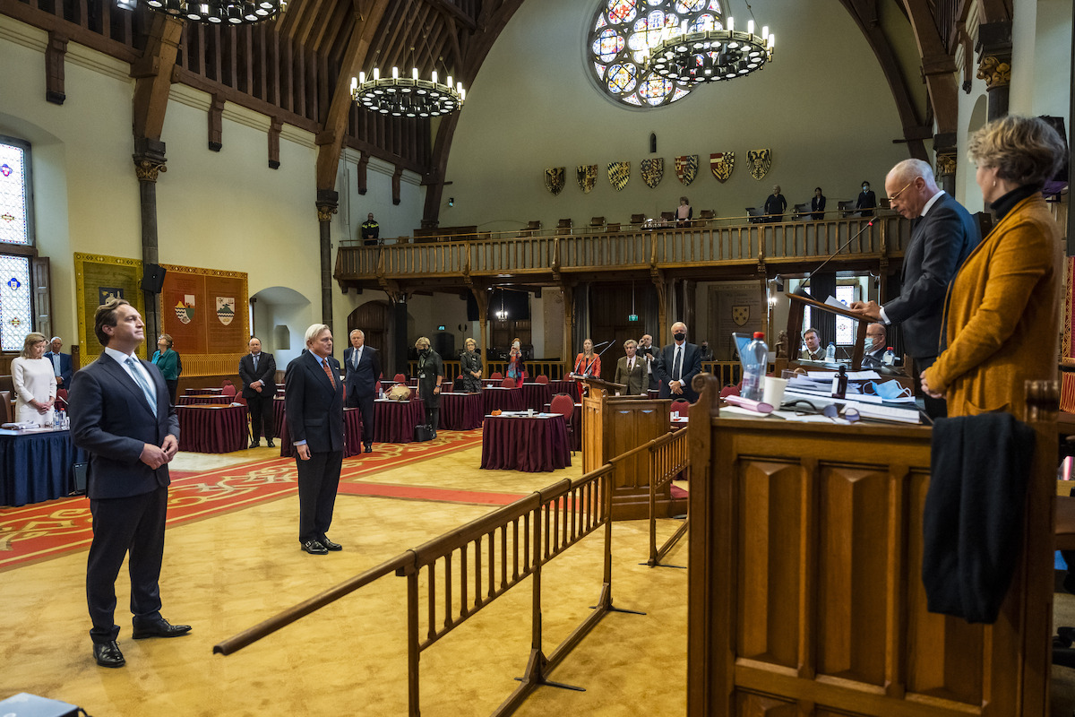 Berkhout (FVD) en Keunen (VVD) beëdigd als lid van de Eerste Kamer