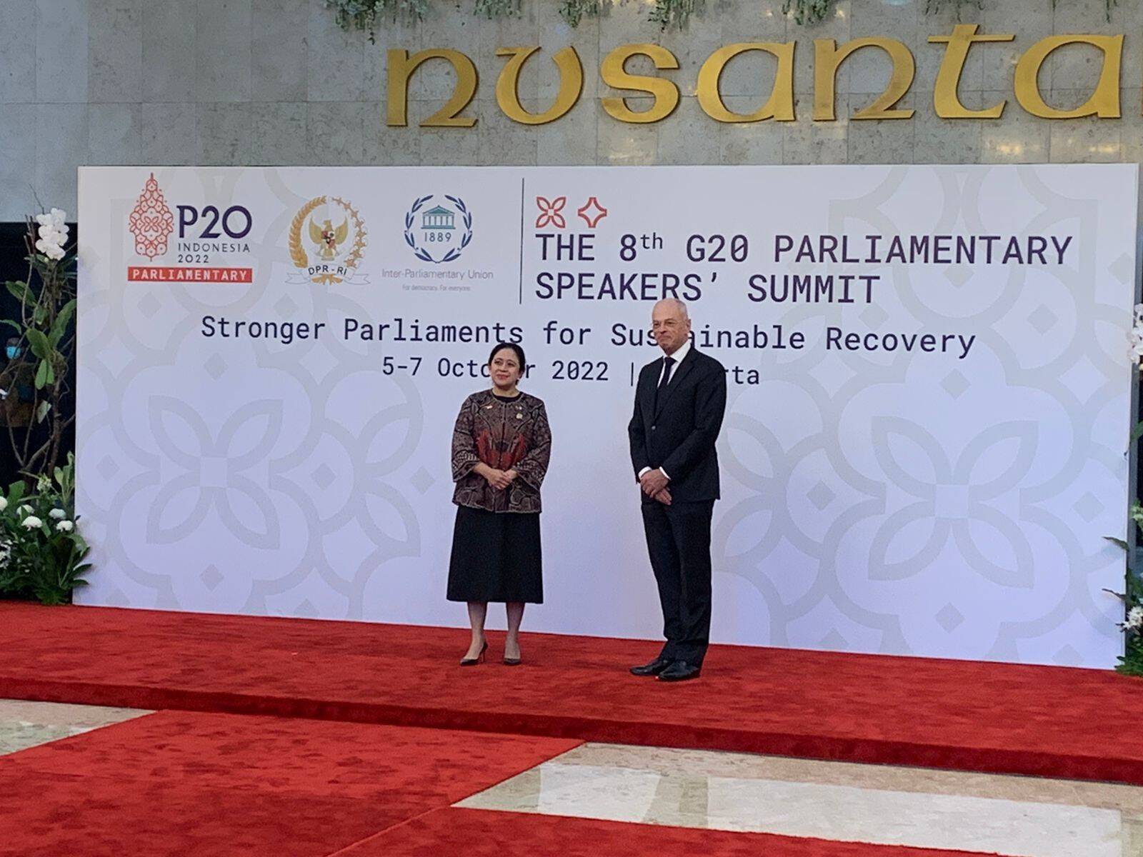Eerste Kamervoorzitter Bruijn in Jakarta bij P20-top van parlementsvoorzitters