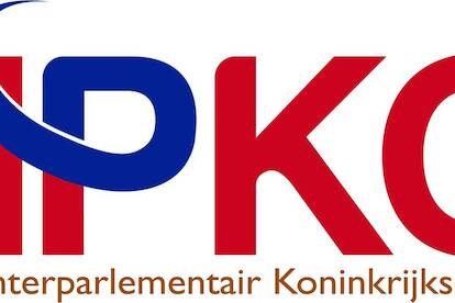 Logo Interparlementair Koninkrijksoverleg (IPKO)