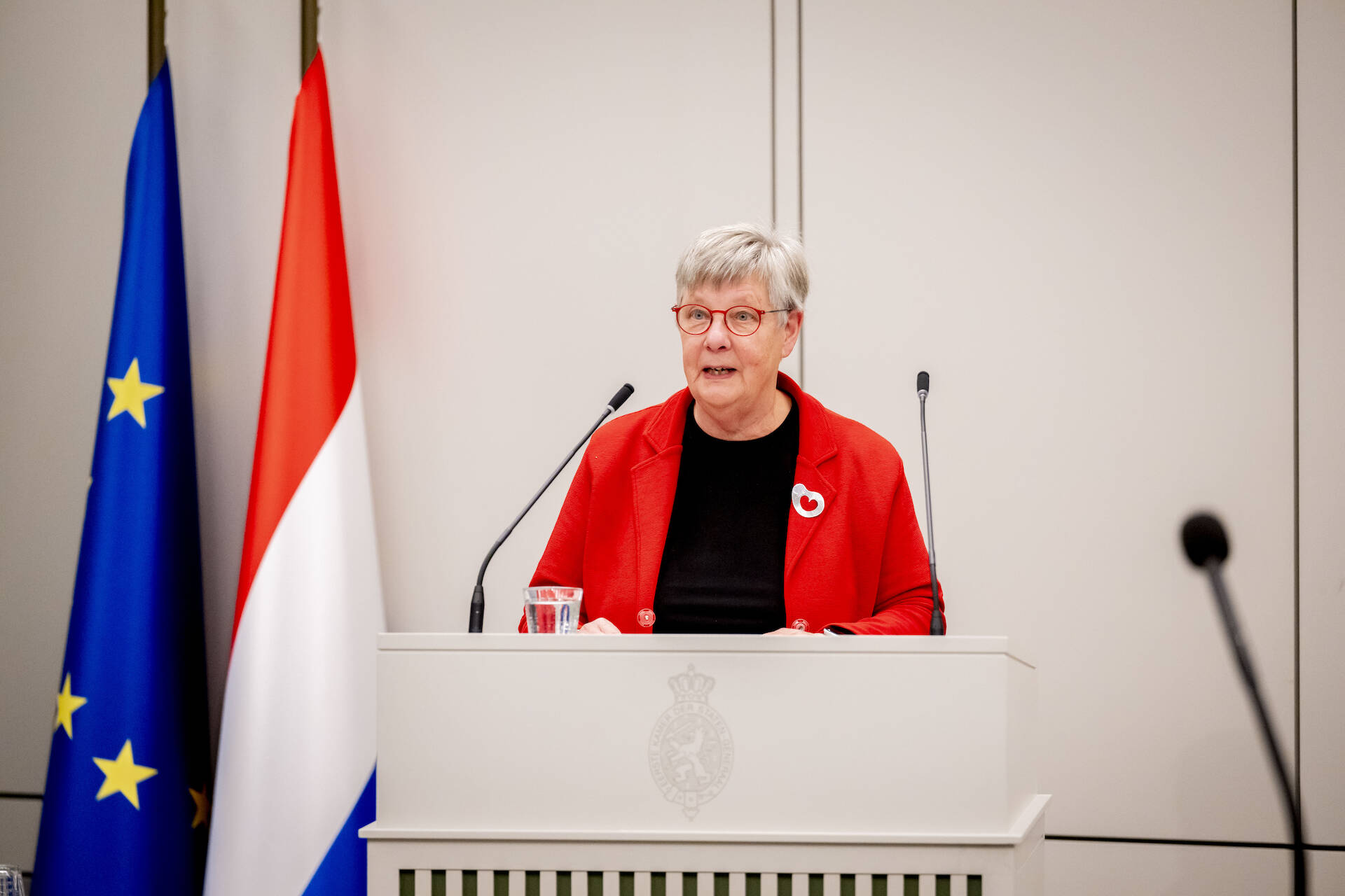 Senator Janssen-van Helvoort (GroenLinks-PvdA) 