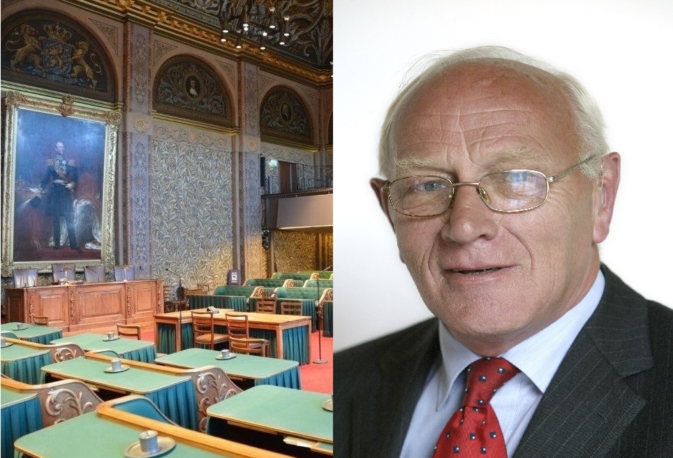 Oud-senator Van Heukelum (VVD) herdacht