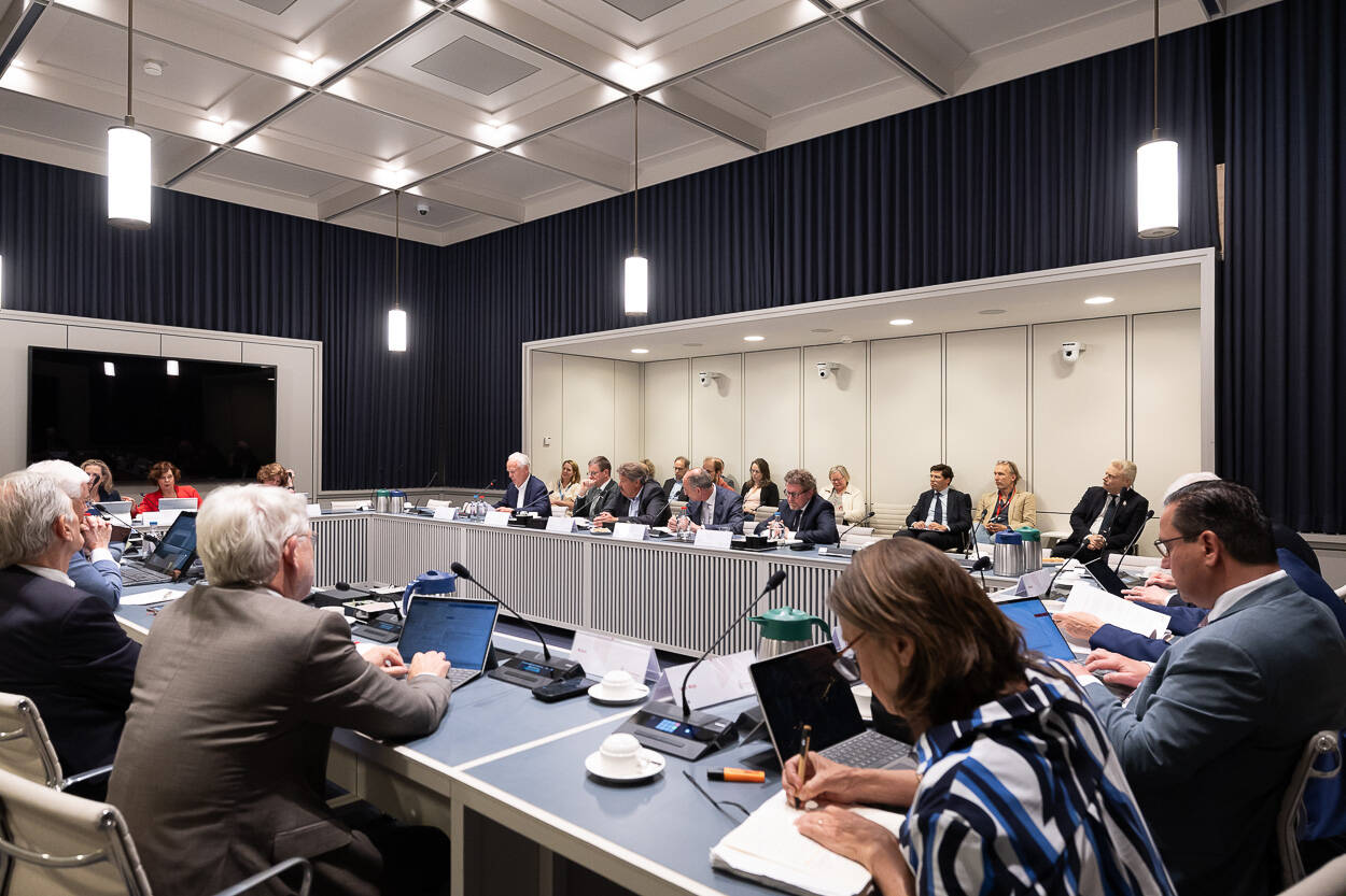 Deskundigen praten de commissie voor Financiën (FIN) bij over de Wet werkelijk rendement box 3