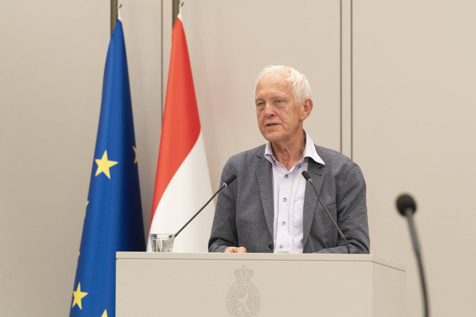Senator Van der Goot (OPNL)