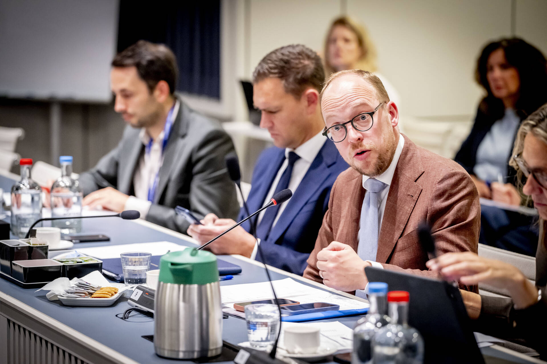 Staatssecretaris Eerenberg aan het woord