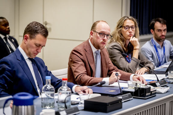 Staatssecretaris Eerenberg tijdens een vorig mondeling overleg met de commissie Financiën