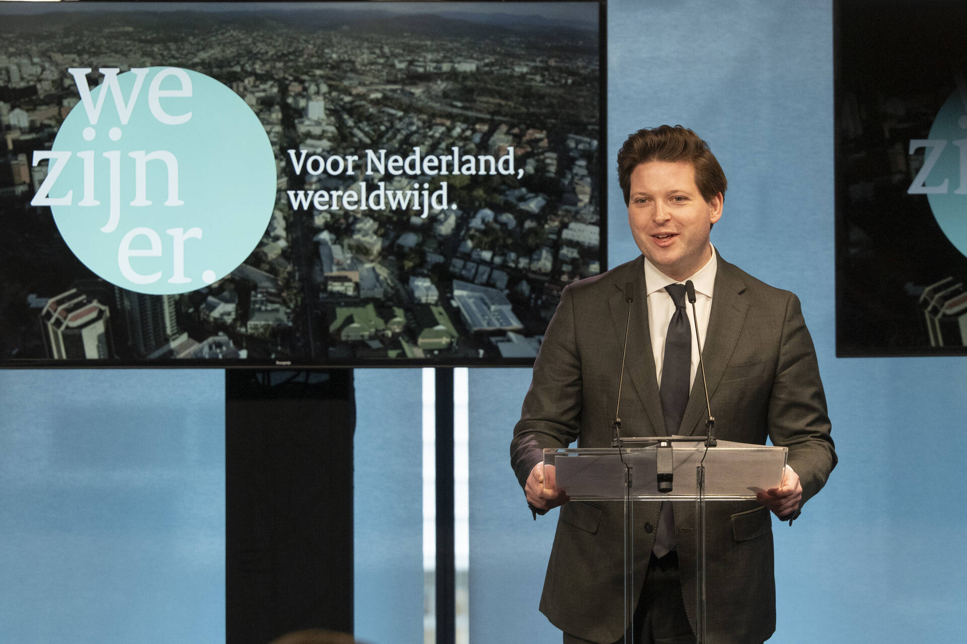 Tweede Kamervoorzitter Thom van Campen