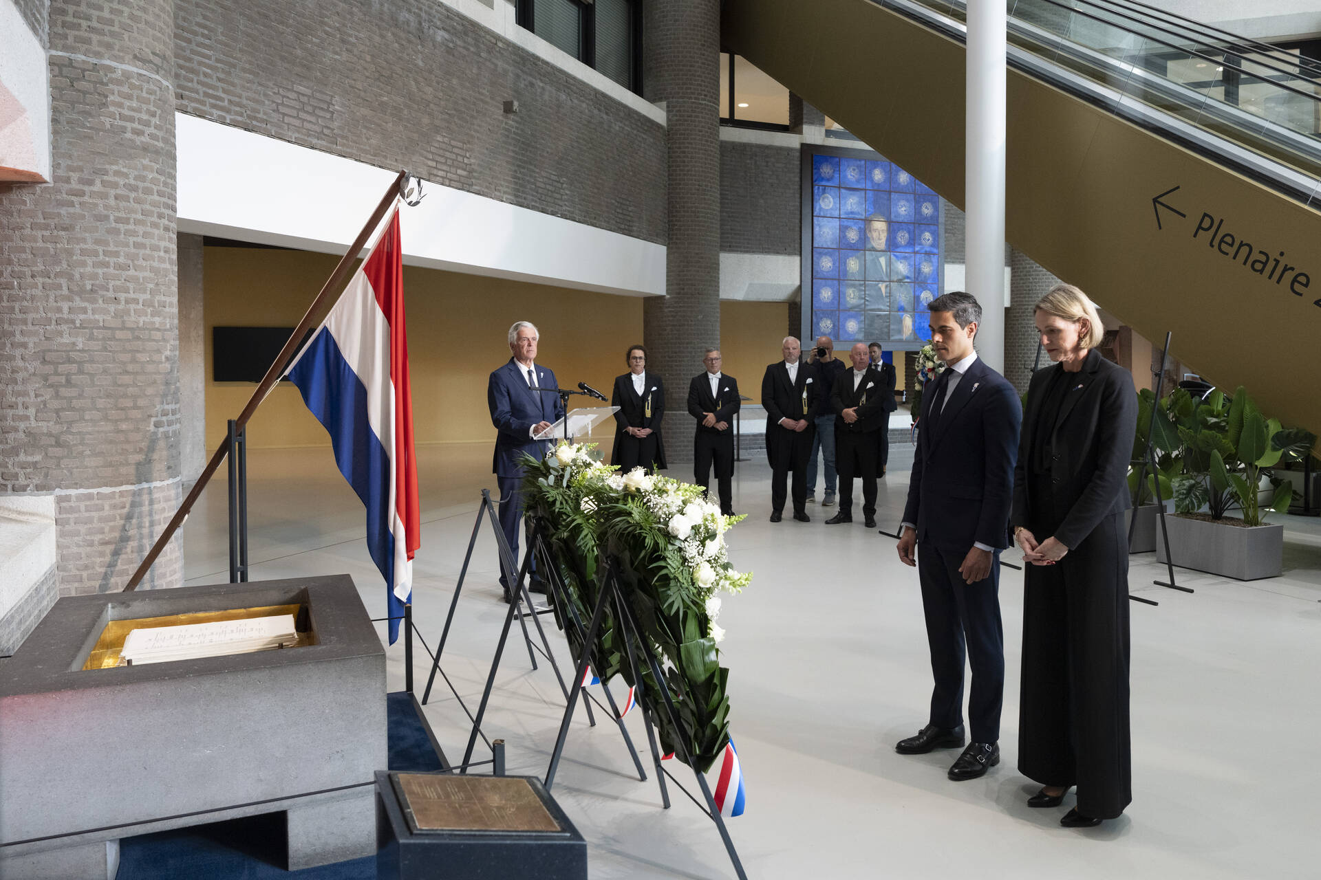 Minister-president Jetten en minister Sterk