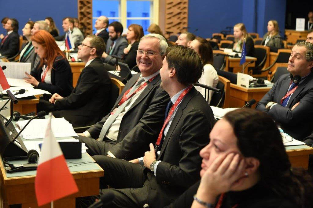De Nederlandse delegatie: Geert Jan Hamilton (Eerste Kamer) en Jeffrey van Haaster (Tweede Kamer)