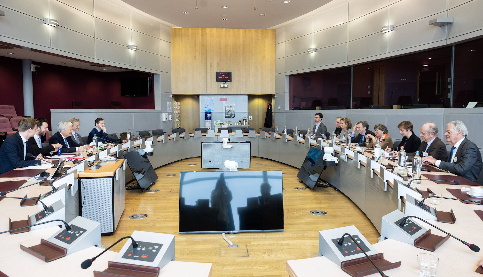 Delegatie in gesprek met Eurocommissaris Didier Reynders