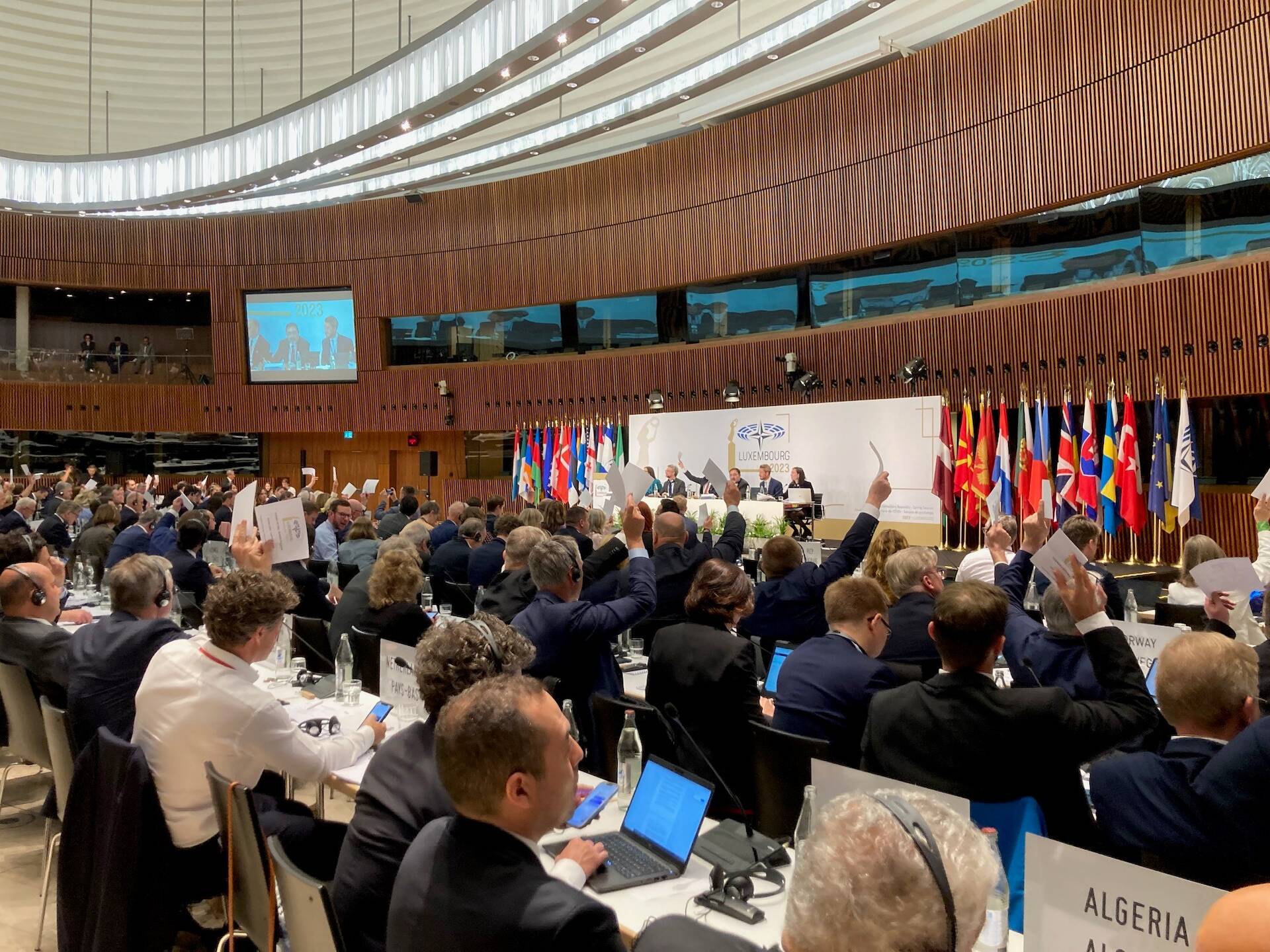 Voorjaarsvergadering NAVO Assemblee in Luxemburg