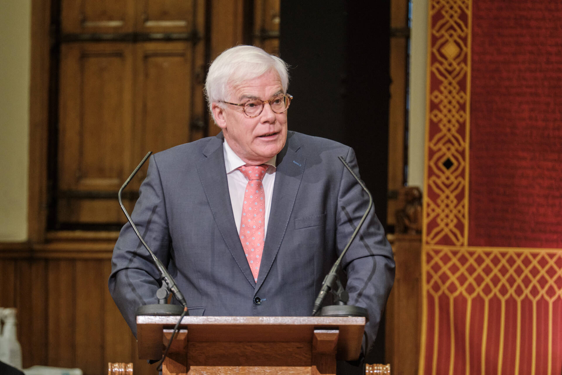 Senator Van Ballekom (VVD)