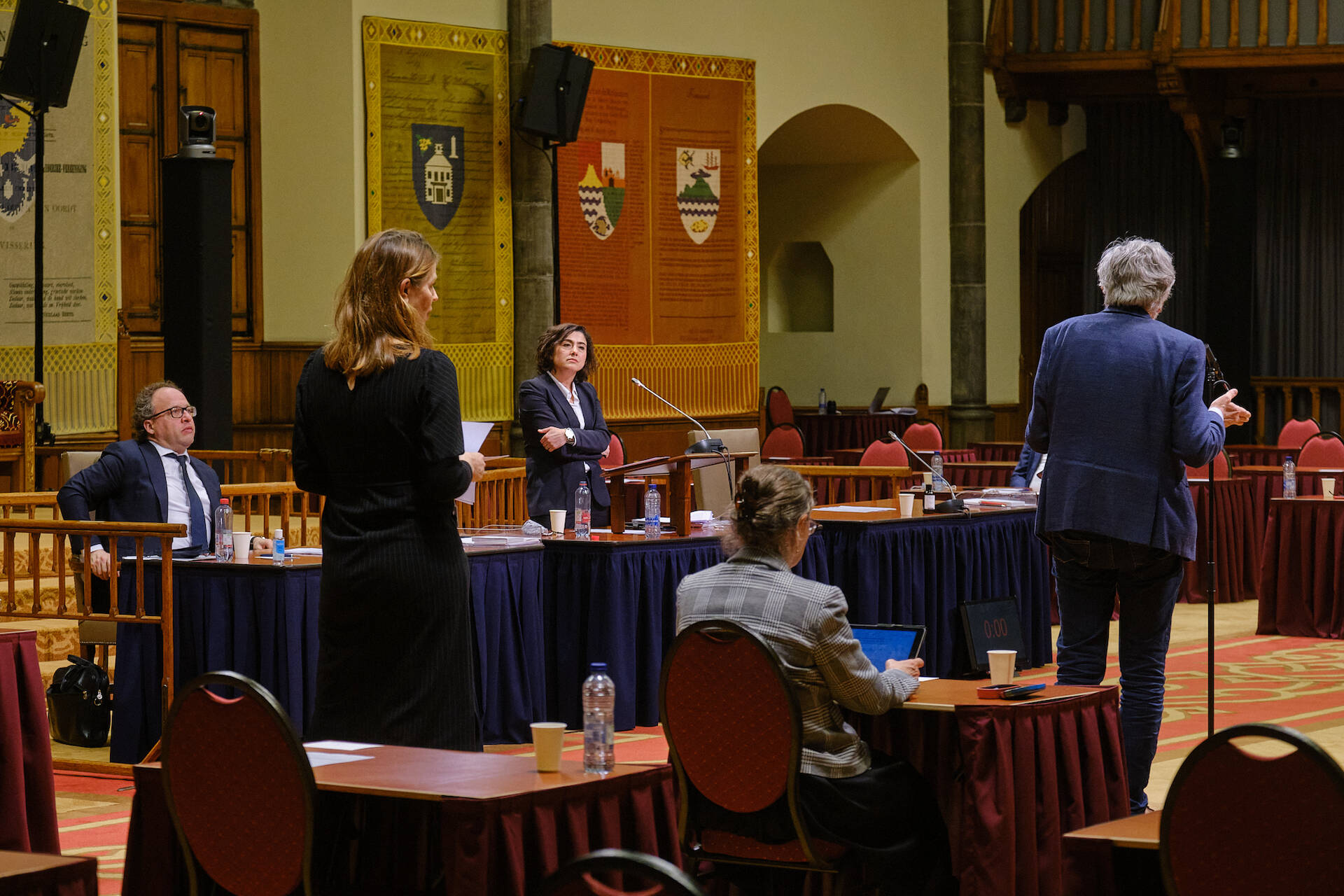 Debat verdringingstoets opnieuw geschorst